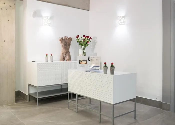 Soso Anastasia Star Hotel