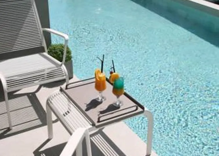 Soso Anastasia Star Hotel