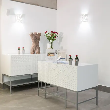 Soso Anastasia Star Hotel